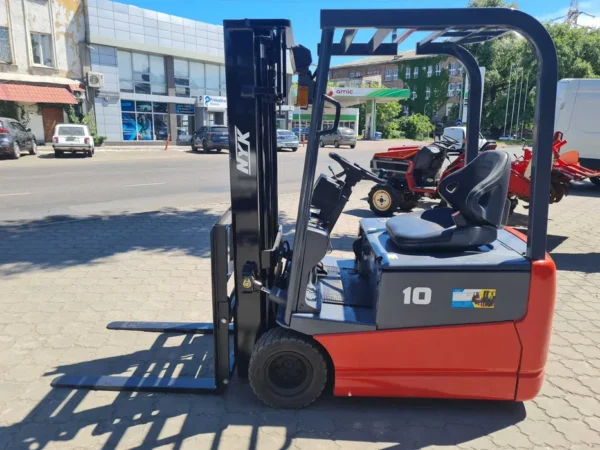 Навантажувач вилковий електричний NICHIYU FBT10P-65-530M - (2012 рік)