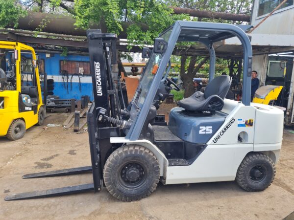 Навантажувач вилковий UNICARRIERS FD25T5 - Зображення 5